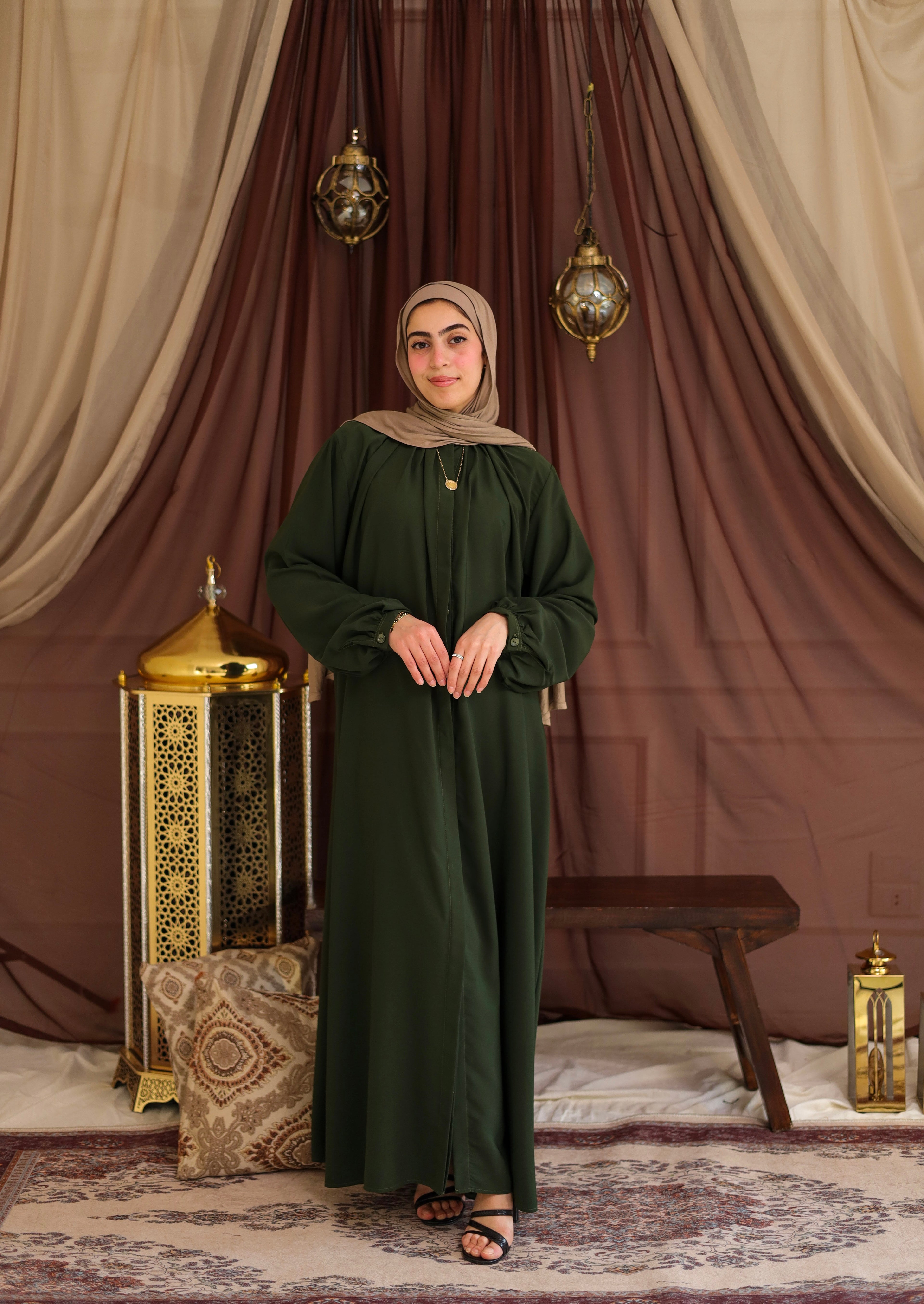 Taaj Abaya
