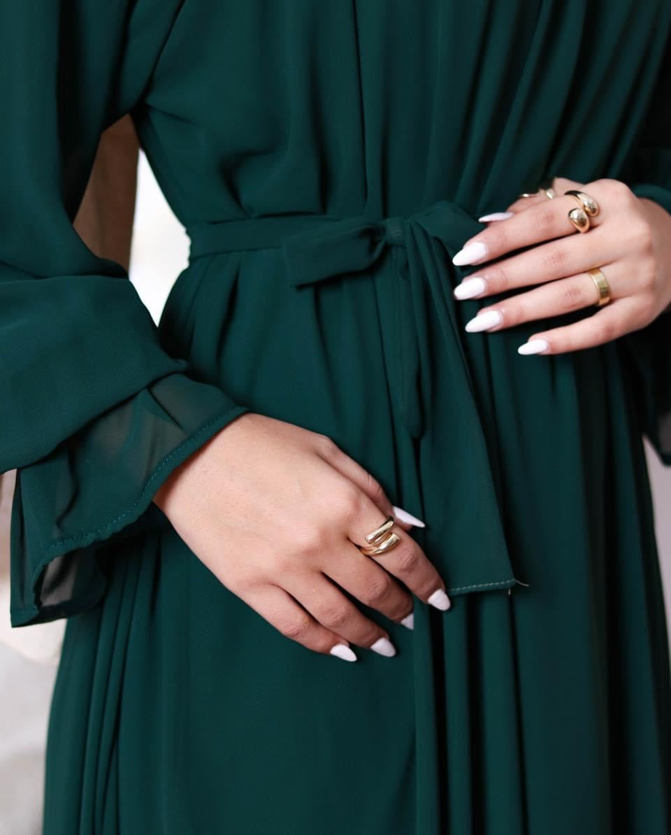 Plain chiffon dress