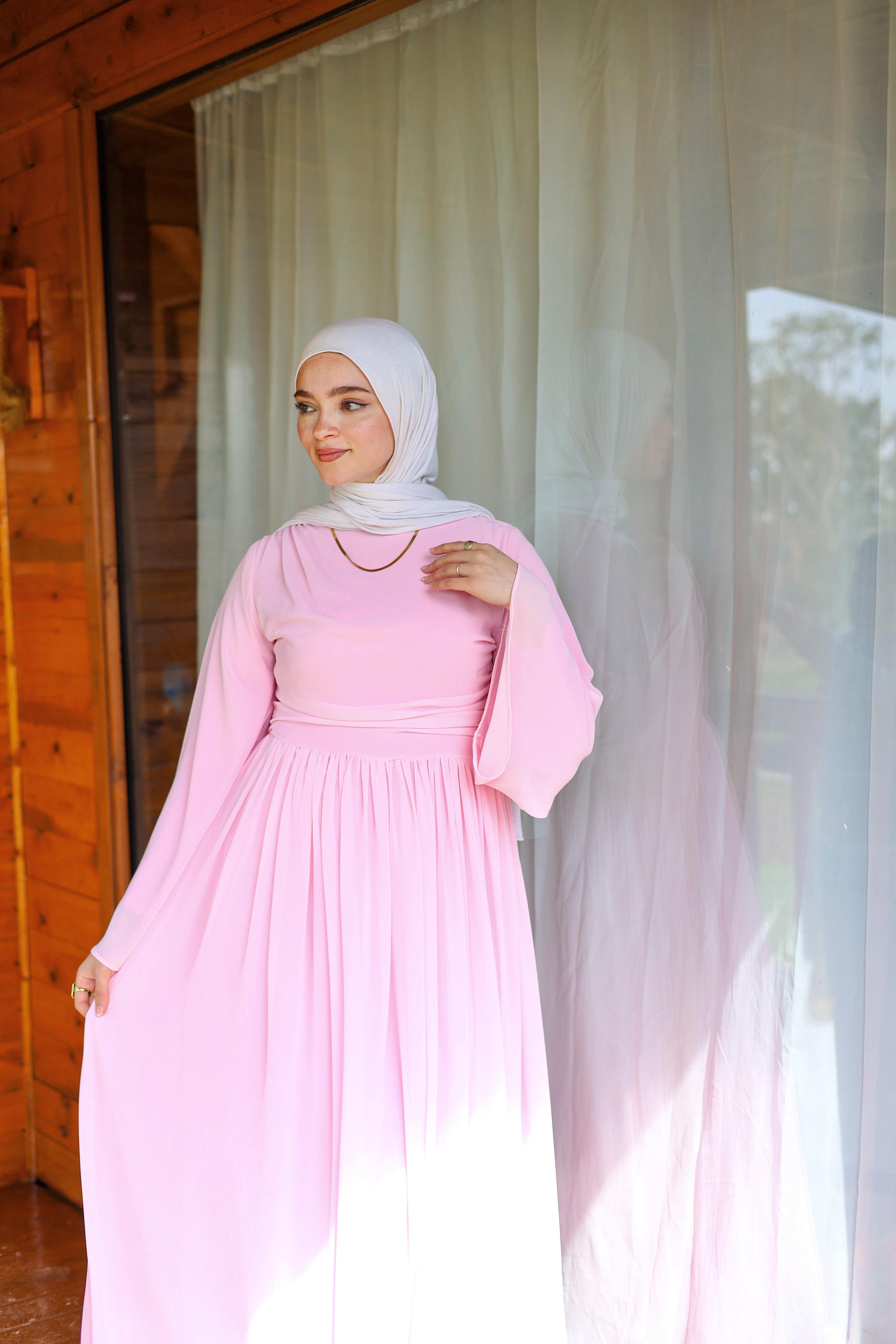 Chiffon pleats